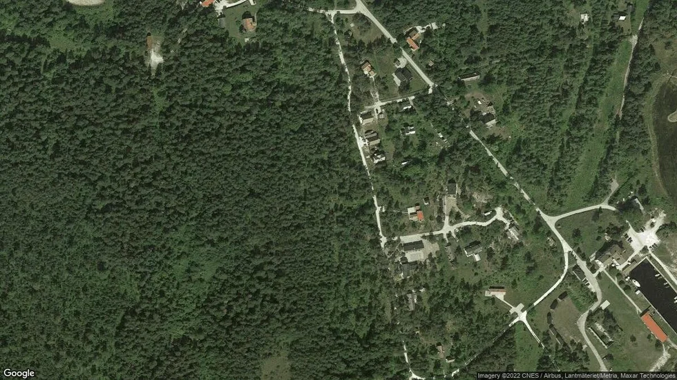 Området kring Rute Hollandarvägen 10