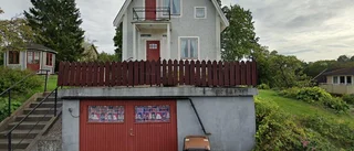 82 kvadratmeter stort äldre hus i Edsbruk sålt till nya ägare