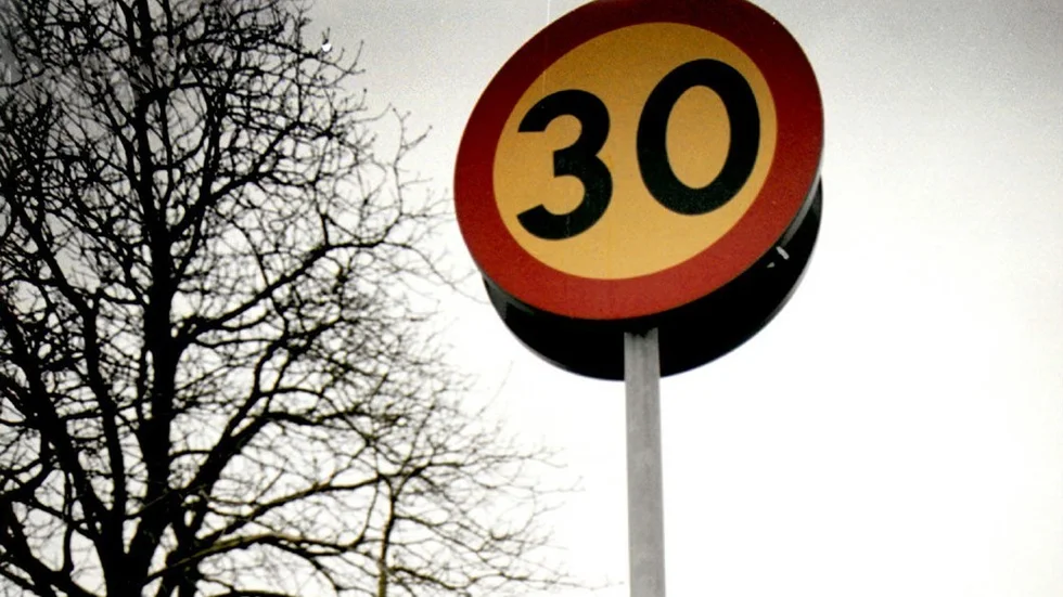 En 33-årig man körde i 110 kilometer i timmen på en stgröcka där högsta tillåtna hastighet är 30 kilometer i timmen. (Bilden är tagen i ett annat sammanhang.)  