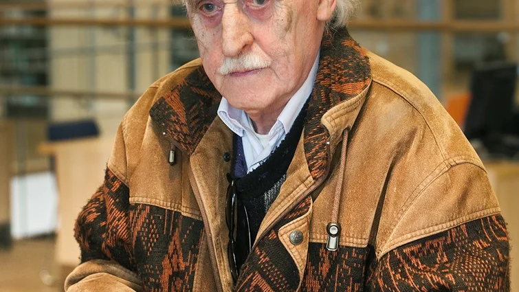 Författaren Bertil Köhler gillar Svenska akademiens val av Alice Munro som 2013 års Nobelpristagare i litteratur.
