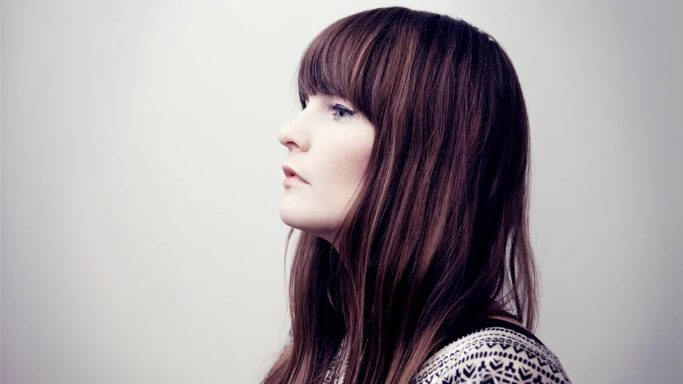 Jennie Abrahamsson grät när hon vann pris på Manifestgalan