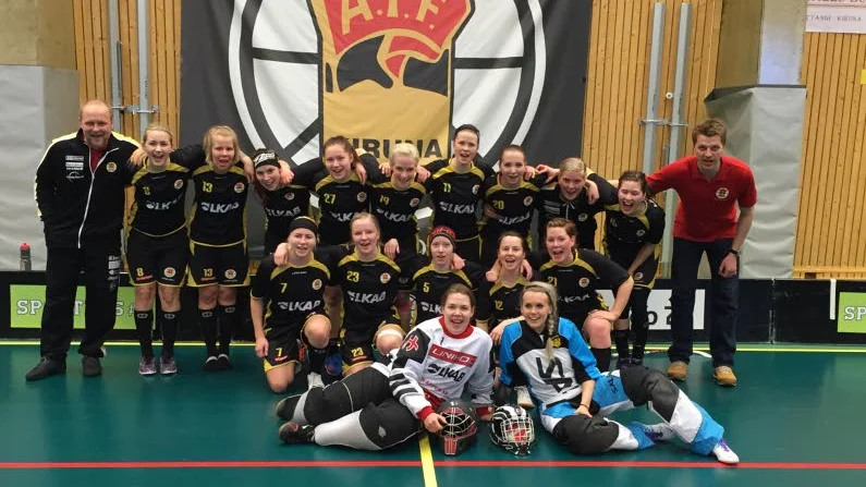 Klart. Trots att kvalspelet inte är över får Kiruna AIF en gratisplats i division I.