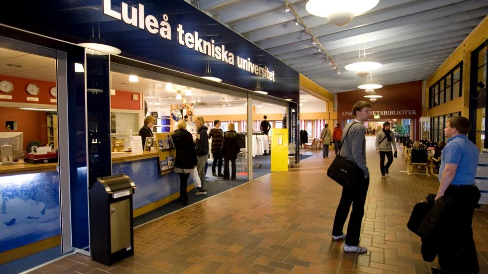 Två specialistsjuksköterskeutbildningar måste förbättras vid Luleå tekniska universitet.