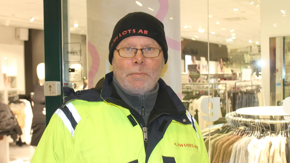 Per Kindstrand shoppar inte på Black Friday: "Det känns så löjligt alltihop".