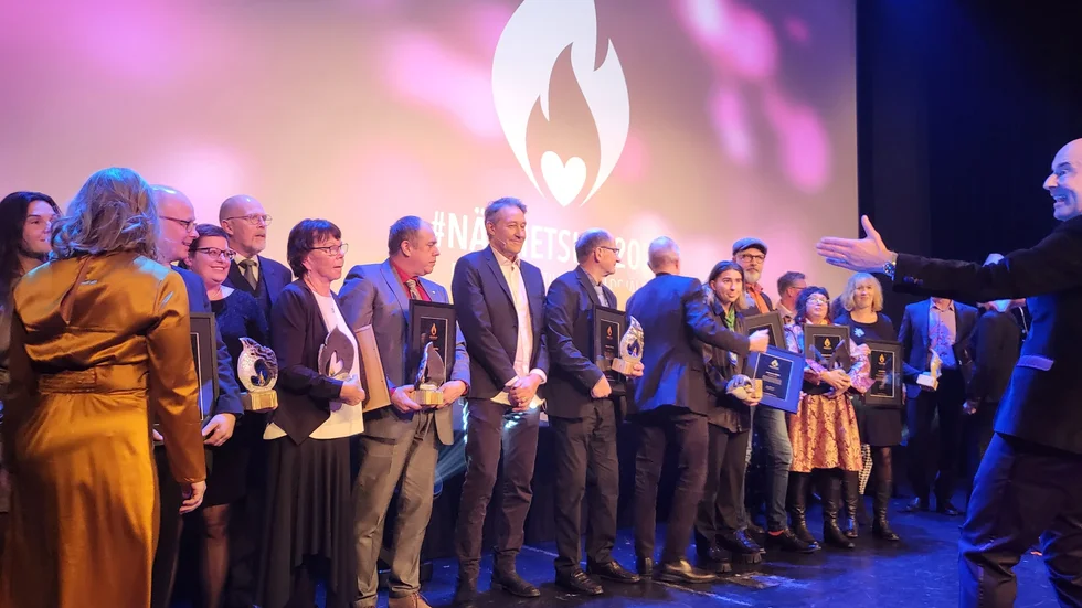 En massa glada eldsjälar i Boden uppmärksammades på Närhetslivsgalan på Sagateatern.