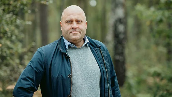 Peter Karlsson från Virserum blir ny affärsområdeschef för Södra Skog. En viktig del i det uppdraget är att driva på utvecklingen av den gröna omställningen.