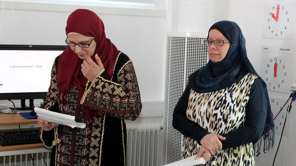 MODE. Maha Alasaad och Sadesh Saleem berättar om mode i sitt hemland Irak.