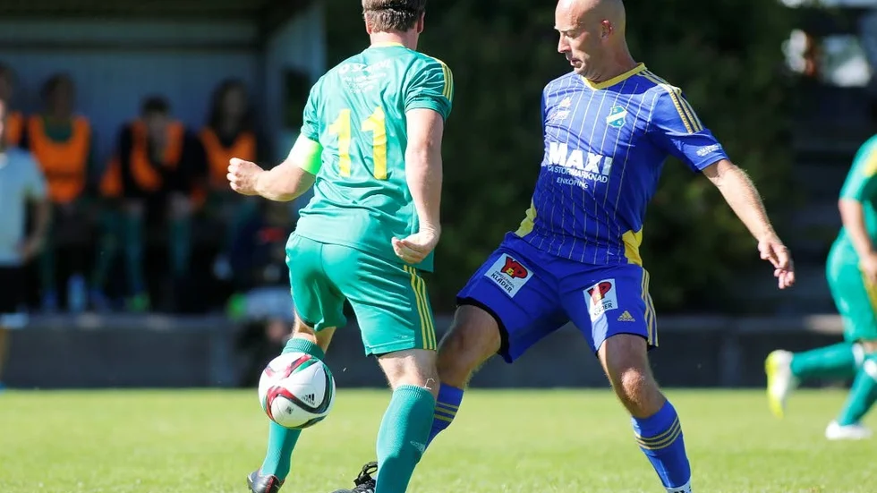 Kryss. Niklas Malmfors och hans Elvan fick 1–1 mot Knivsta.
