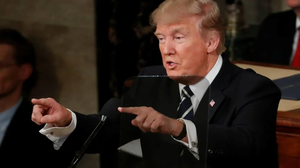 Trump. Säger samma sak som Obama om papperslösa invandrare som är kriminella.