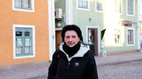 - Vi hjälper kvinnor att förstå att det är mannen som har våldsproblem och därför bör flytta, säger Kristina Forsberg vid kvinnojouren Freja i Östhammar.