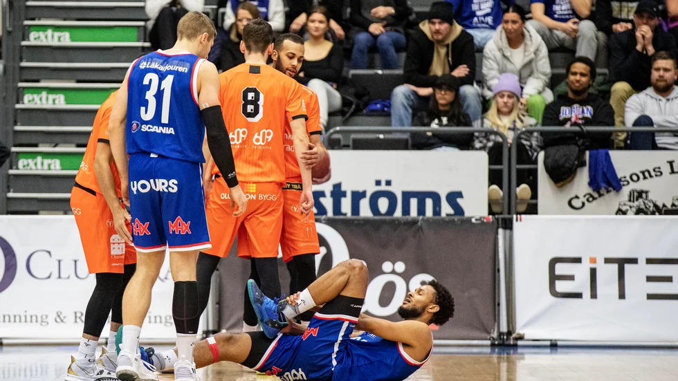 Samuel Berkelunds hälsena gick av i andra kvartsfinalen mot Borås.