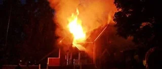 Villa eldhärjades utanför Enköping
