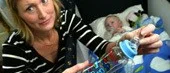 Napp fastnade i halsen på baby