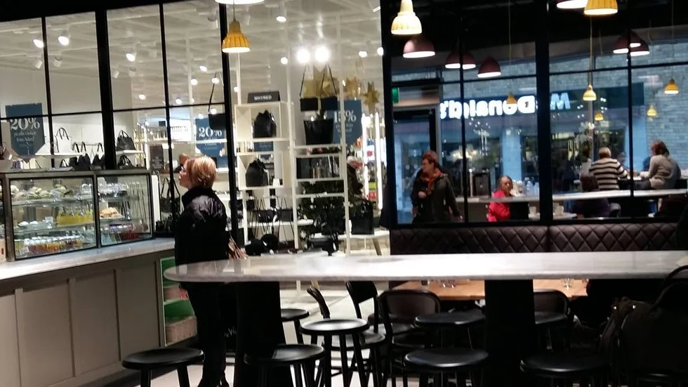 Café Å Lait i Åhléns bottenvåning.