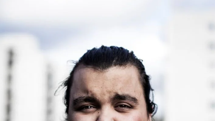 Reportage. Alexander Mahmouds ”Mellan rummen” föddes som ett reportage i tidskriften Re:Public.