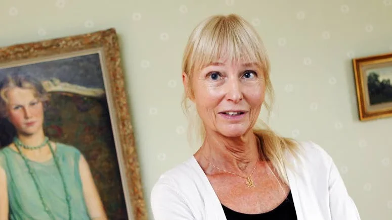 ”Det är sällan man känner ett så tvingande behov av att uppmana många att ta del av en berättelse som efter avslutad läsning av 'Andrej' ”, skrev UNT:s Cristina Karlstam om Carola Hanssons roman då den kom.