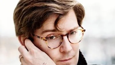 Författaren Claes de Faire.