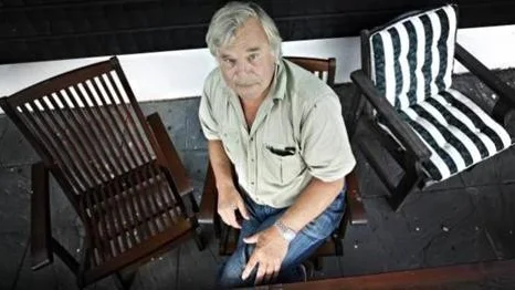 Jan Guillou som alltid tycks vara aktuell.