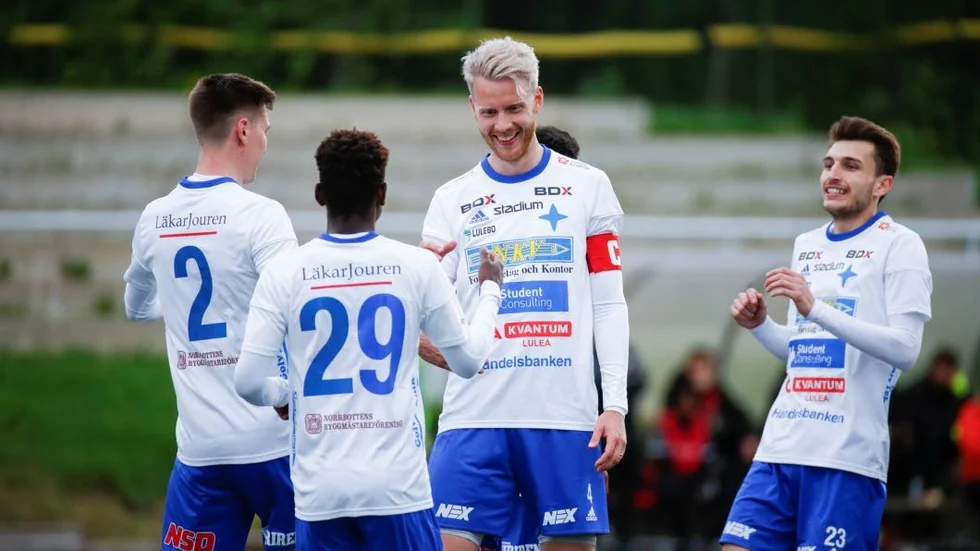 Tufft motstånd väntar för IFK Luleå när Team Thorengruppen gästar Skogsvallen.