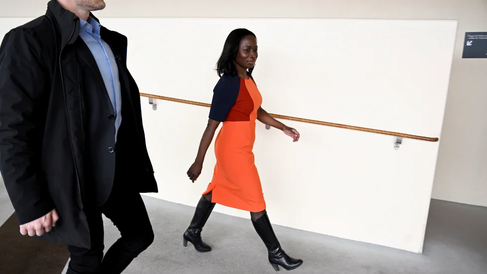 Liberalernas partiledare Nyamko Sabuni meddelar att hon avgår som partiledare