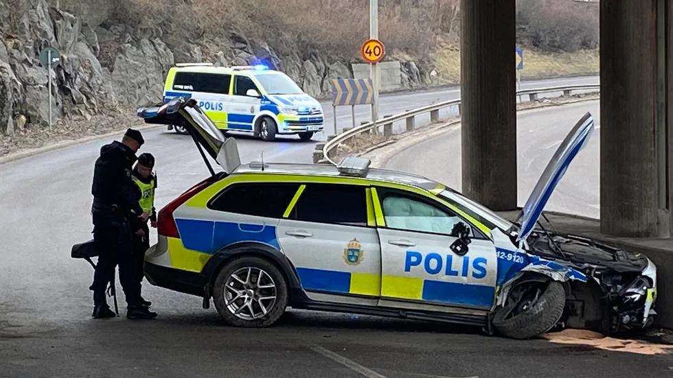 Olyckan på torsdagsmorgonen inträffade under utryckning.