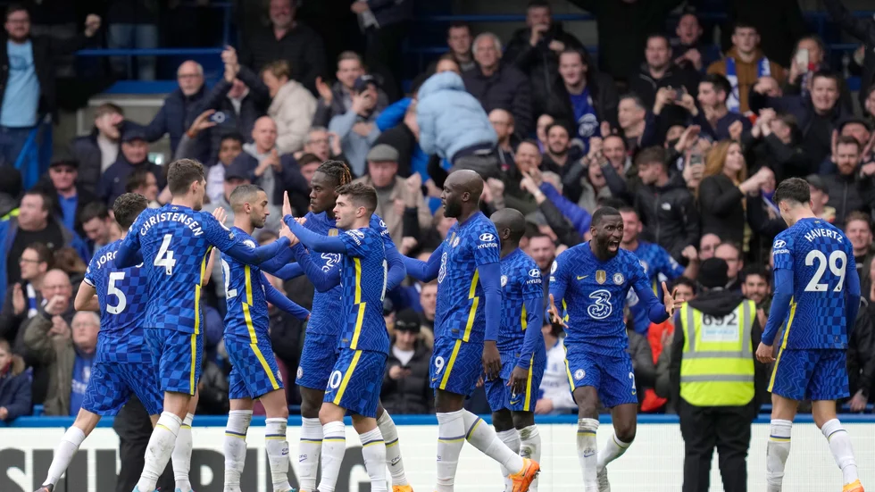 Chelsea kan komma att säljas trots sanktionerna mot ägaren Roman Abramovitj.