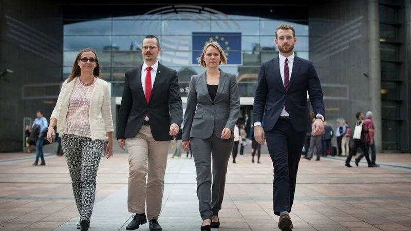 Mot oansvarig vapenexport. Bodil Valero, Max Andersson, Linnéa Engström och Jakop Dalunde.