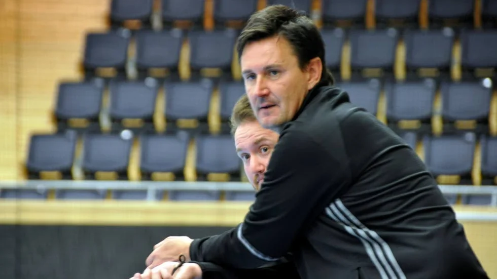 Nicklas Jonsson har gjort sitt i Sirius innebandy dam.