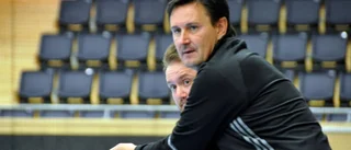 UNT avslöjar: Tränaren sparkas