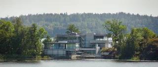 Spektakulärt bygge väcker frågor