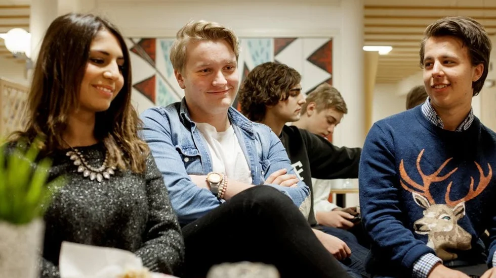 Aya Mahdi,  Anton Götesson och  Alexander Marklinder  tror den årliga idrottsbataljen Katte-Skarapan kampen är en faktor som drar elever till Lundellska.
De ser redan fram mot vårens tävlingar och hoppas på seger i vår.