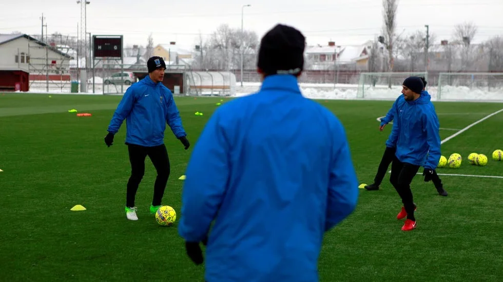 Mauricio Albornoz tränade med Sirius fotboll.