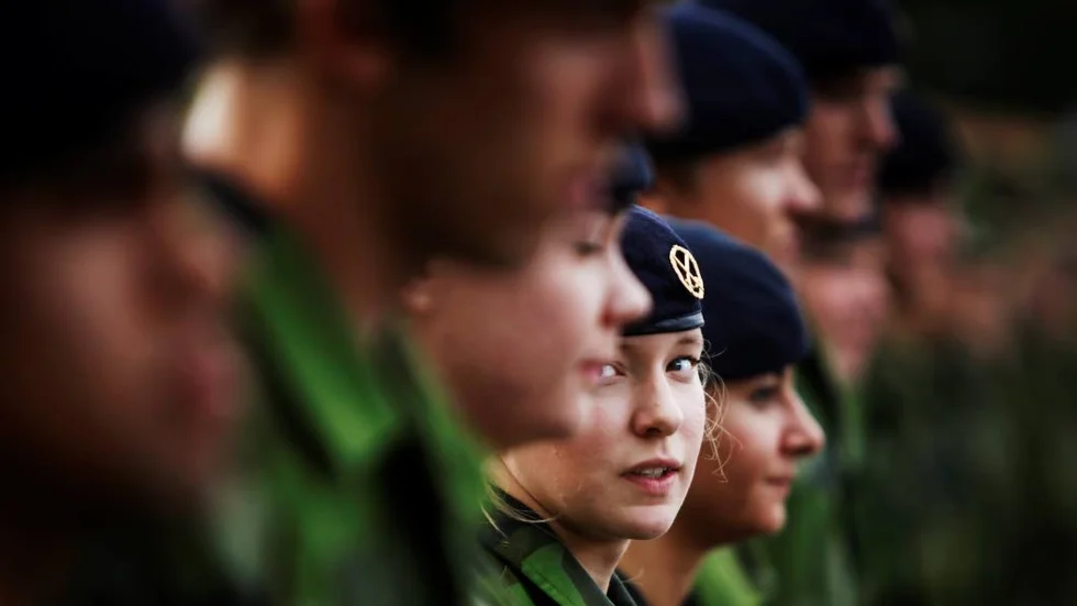 EP, 3 september 2011. De värnpliktiga soldaterna muckade vid en ceremoni på Ledningsregementet.