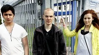 Qais Mir, Mattias Thisner och Victoria Wouda tycker att tonåringar ofta har bra koll på hur de vill bli behandlade av sina föräldrar.