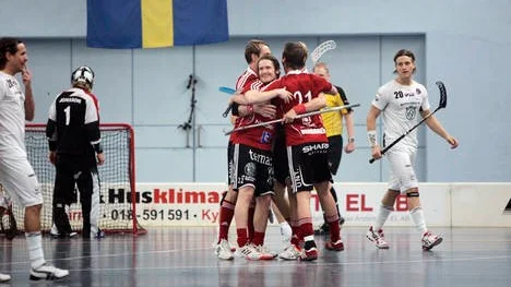 Storvreta jublar efter 1-0-målet som kom efter endast 33 sekunder genom Kim Johansson.