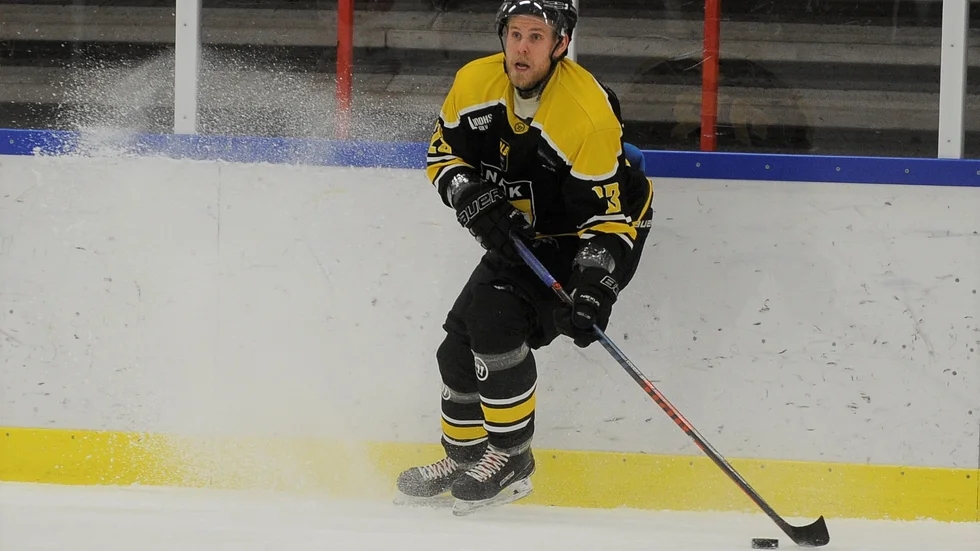 Robin Jacobsson gjorde fyra mål i helgens två matcher för NAIK.