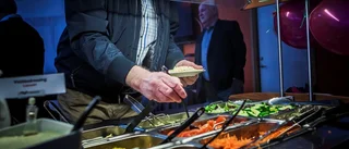 Rädda Svartbäckens seniorluncher