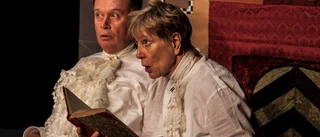 Älskat litet spöke på teaterscenen