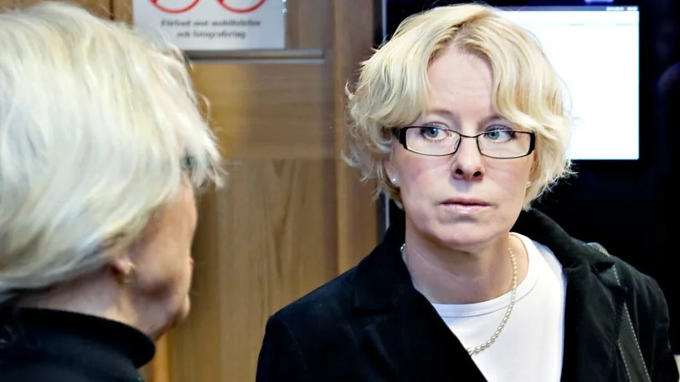 På onsdag måste åklagaren Elin Blank häkta den man som sitter anhållen på sannolika skäl misstänkt för vållande till annans död.