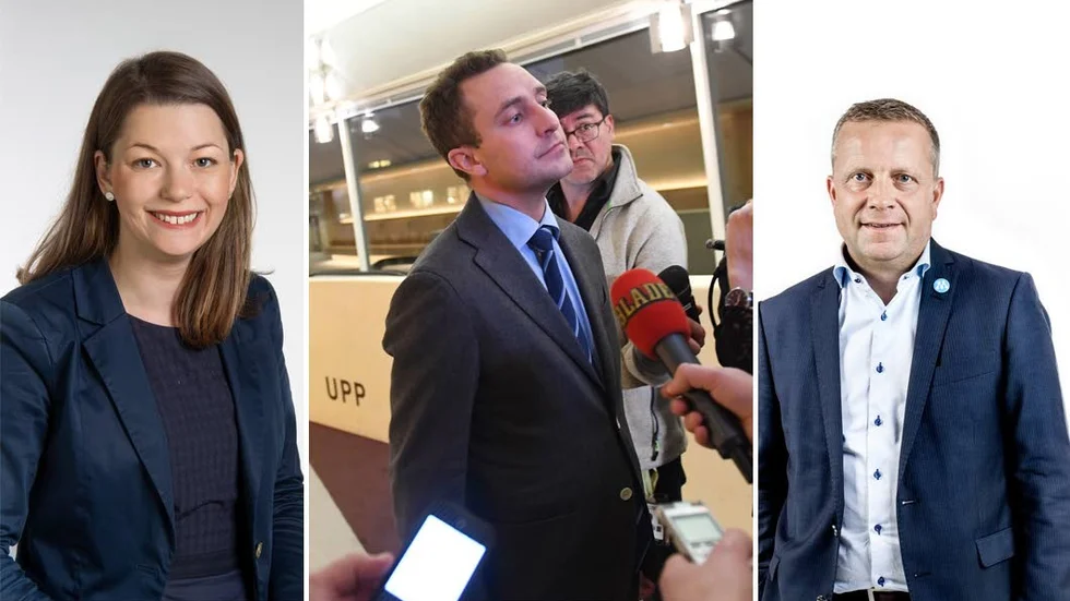 Riksdagsleamoten Marta Obminska, partisekreteraren Tomas Tobé och kommunalrådet Fredrik Ahlstedt.