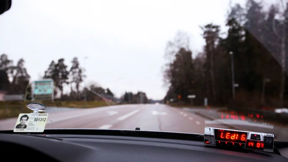 Kontroll. Kommunens färdtjänstavtal kostar skattebetalarna miljoner - men ingen kollar om man verkligen får vad man betalar för.