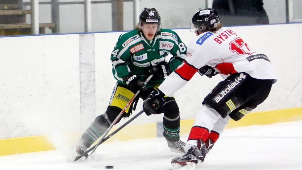 Målskytt. Markus Eklund svarade för Bålstas reducering till 2-1 i mötet med Trångsund.