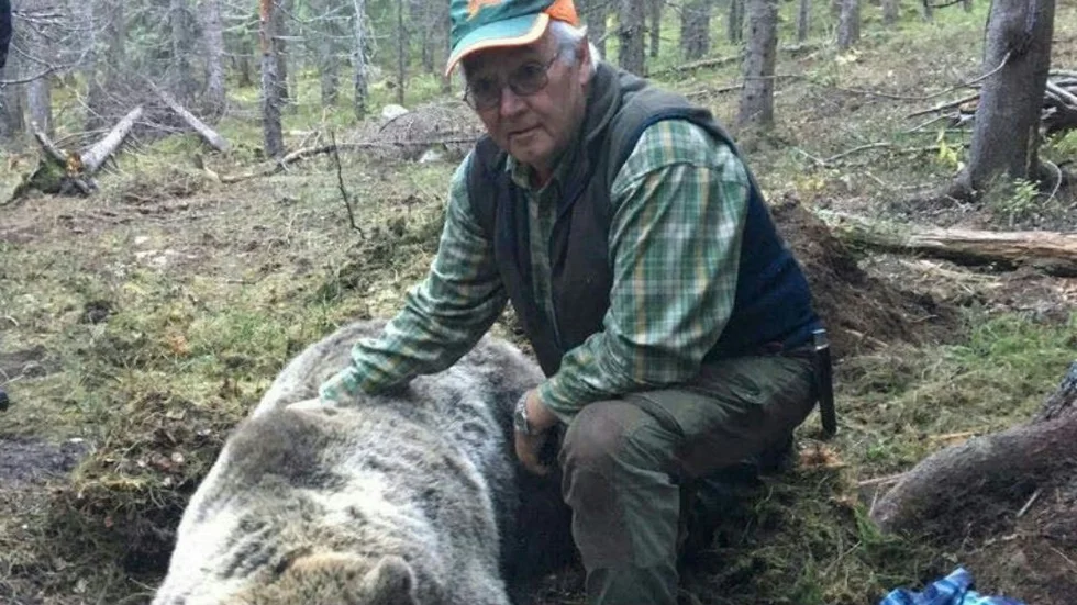 Lage Löwén och björnen.