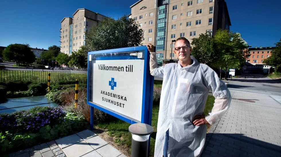 Visselblåsare. Efter sina avslöjanden i Macchiariniaffären blev det ohållbart för hjärtläkaren Karl-Henrik Grinnemo att stanna på Karolinska sjukhuset. Det är en av anledningarna till att han sedan några månader istället arbetar vid Akademiska sjukhuset i Uppsala.