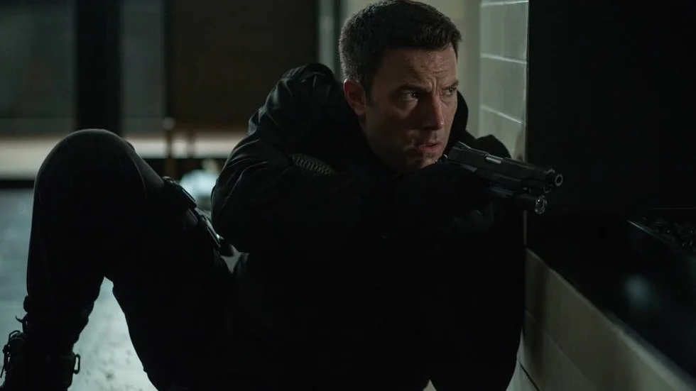 Christian Wolff (Ben Affleck) är en man med väldigt många och märkliga talanger. En av dem är att döda.