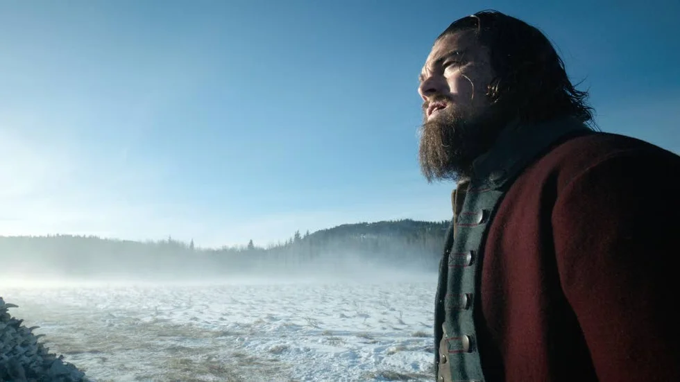Leonardo DiCaprio kämpar för överlevnad, och en Oscar, i det stenhårda dramat ”The revenant”