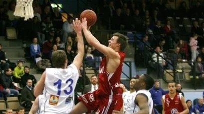 Anton Gaddefors, här i fjol i Uppsalalinnet, provspelar i KK Radnicki.