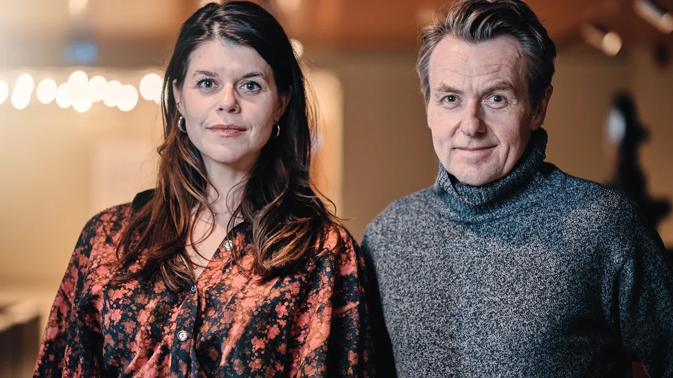 Emma Molin och Fredrik Skavlan. Pressbild.