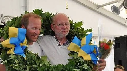 I kändisklassen vann som så ofta båttävlingsveteranen Hasse Strandman, i sitt 43:e Roslagslopp. Till sin hjälp hade han navigatören Krister Ek.