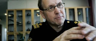 Polisen: "Hoten kommer i vågor"